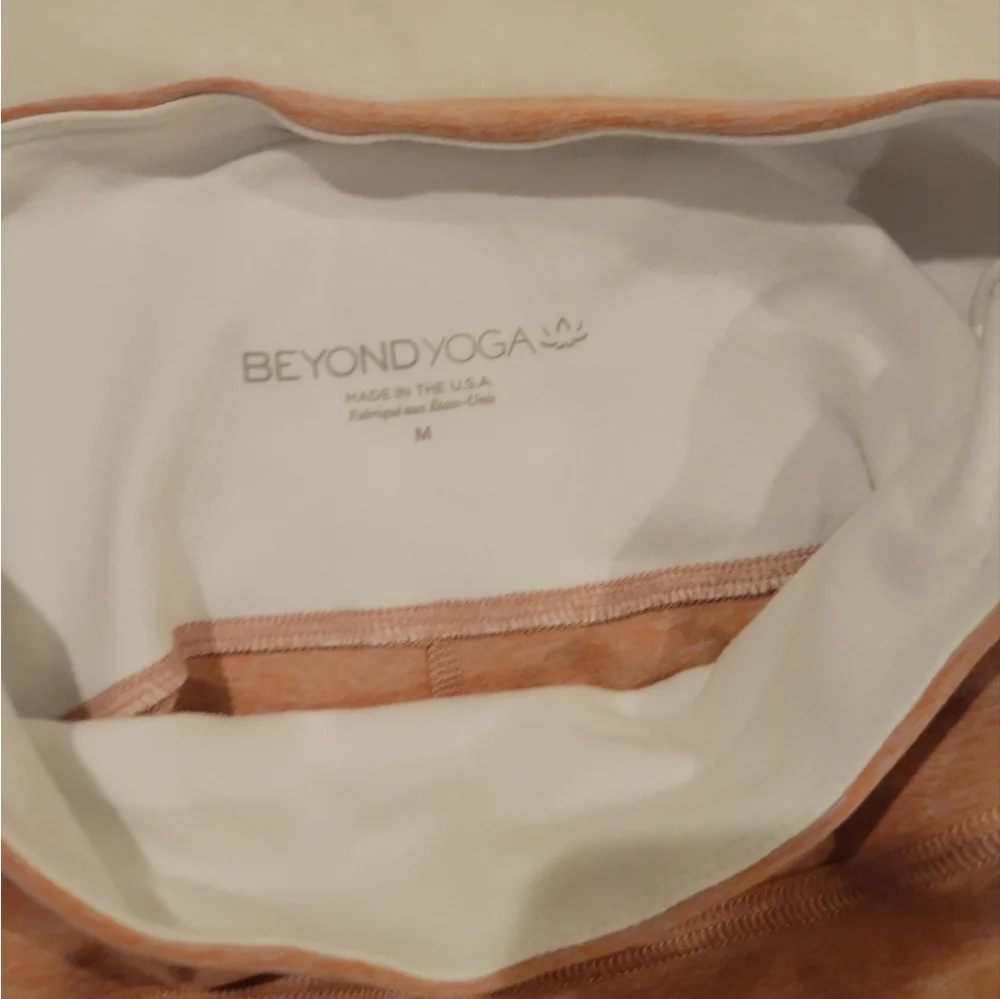 Beyond Yoga Women's Activewear Bundle Leggings & Top Mixed Sizes & Styles - Picture 11 of 16